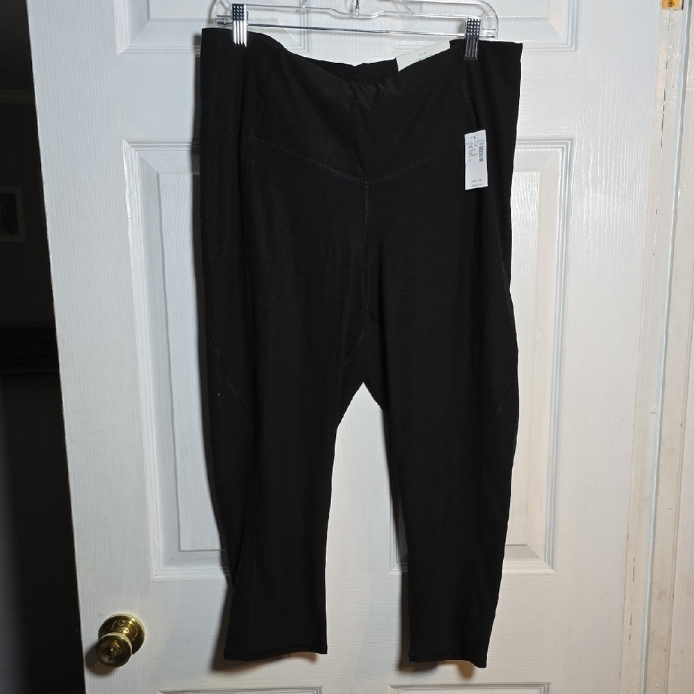 Maurices Classic Crop High Rise Black Leggings NWT